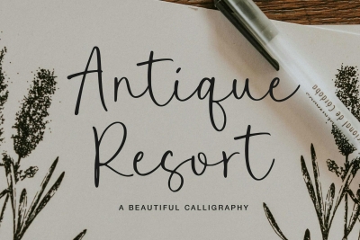 Antique Resort Script Font