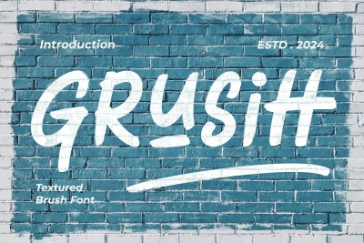 Grusih - Textured Brush Font