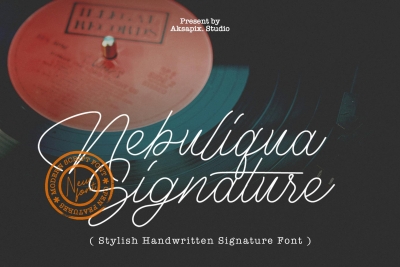 Nebuliqua - Stylish Signature Font