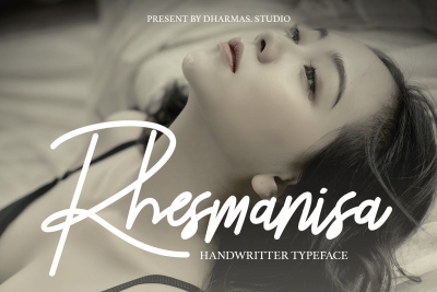 Rhesmanisa - Luxury Elegant Script