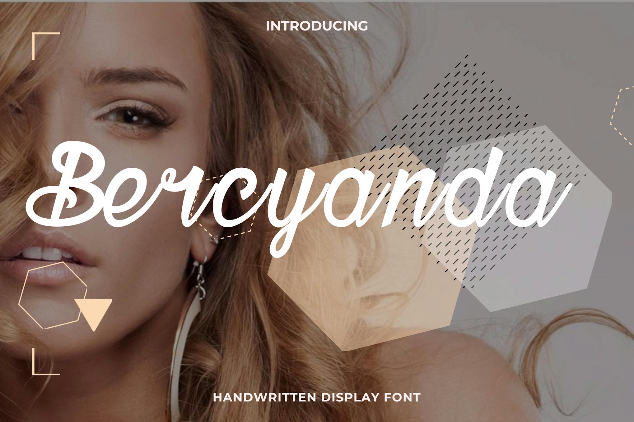 Bercyanda Handwritten Font
